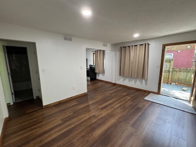 1032 Moseley Dr in Lynchburg, VA - Building Photo - Building Photo