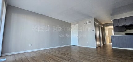 3813 Briar Pl in Dayton, OH - Building Photo - Building Photo