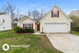 2152 Mallard Pointe Dr in Kannapolis, NC - Building Photo