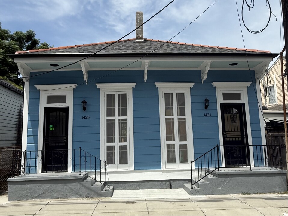 1423 Thalia St in New Orleans, LA - Foto de edificio