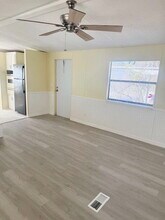 847 Oakwood Dr in Tarpon Springs, FL - Building Photo - Building Photo