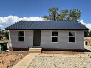 93 E 400 S in Blanding, UT - Building Photo - Building Photo
