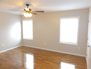 239 St John St in New Haven, CT - Building Photo - Building Photo