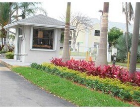 1400 Jefferson Dr in Florida City, FL - Foto de edificio - Building Photo