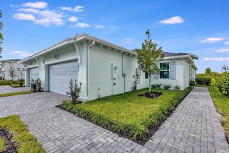18967 Wood Stork Way in Wellington, FL - Building Photo - Building Photo