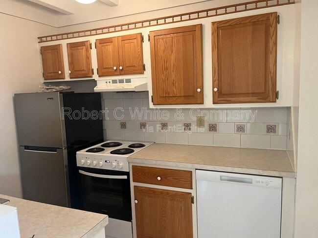 20 Prospect St in Manchester, CT - Building Photo - Building Photo