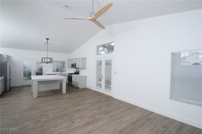248 Misty Garden St in Henderson, NV - Building Photo - Building Photo