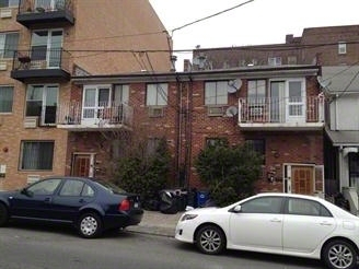 6717-6719 Austin St in Forest Hills, NY - Building Photo