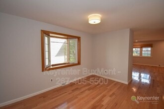 5 Sandy Ridge Dr in Doylestown, PA - Building Photo - Building Photo