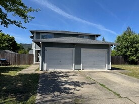 778 Cindee Dr in Ukiah, CA - Building Photo