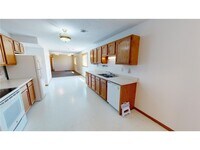 526 County Rd 9 SE photo'