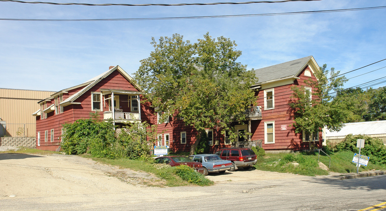 7-15 Pleasant St in Auburn, ME - Building Photo