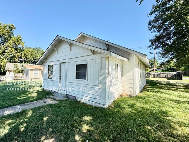 1903 W Easton Ct in Tulsa, OK - Building Photo - Building Photo