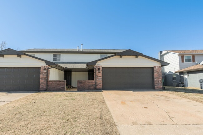 property at 11715 N Francis Ave
