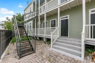 1265 ESPLANADE St in New Orleans, LA - Building Photo