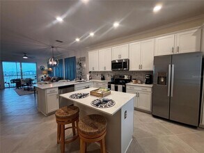 12140 Wellen Golf St, Unit 404 in Venice, FL - Building Photo - Building Photo