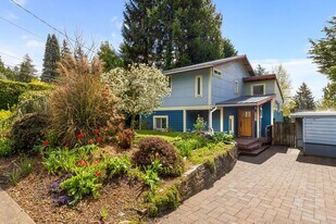 4061 NE 110th St in Seattle, WA - Building Photo