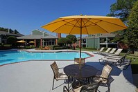 Building Photo - Beacon Hill Apartments in Charlotte, North Carolina