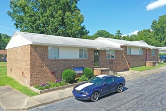 Coleridge Road Apartments in Asheboro, NC - Building Photo - Primary Photo