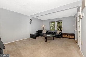 1780 Hillmeade Square in Frederick, MD - Building Photo - Building Photo