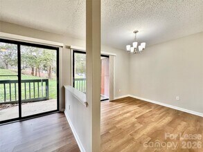 11084 Harrowfield Rd in Charlotte, NC - Building Photo - Building Photo