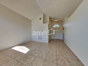 96 Knights Hollow Dr in Apopka, FL - Building Photo - Building Photo