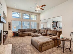 112 Foxroll Cv in Hutto, TX - Building Photo - Building Photo