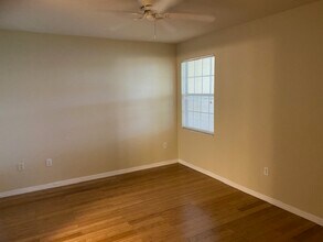 3015 Chianti Ct, Unit 106 in Sarasota, FL - Building Photo - Building Photo