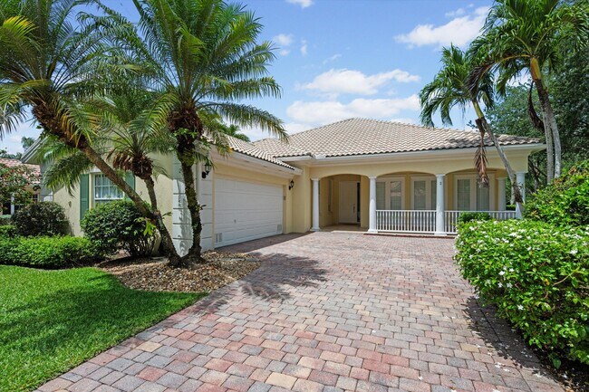 2057 Futana Way in Wellington, FL - Building Photo - Building Photo