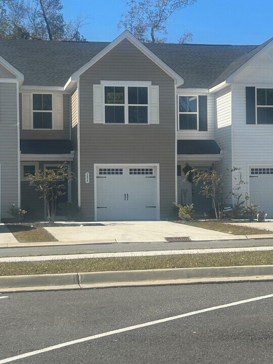 284 Meadows Dr in Conway, SC - Building Photo