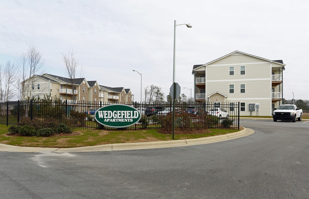 Wedgefield Apartments Raeford, NC Apartments For Rent