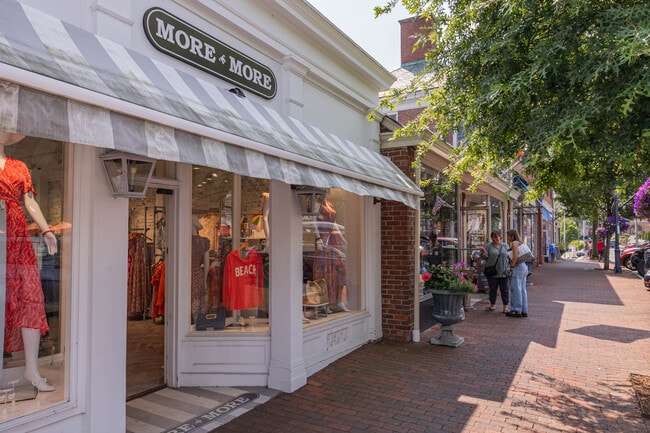 Apartments for rent in New Canaan, CT