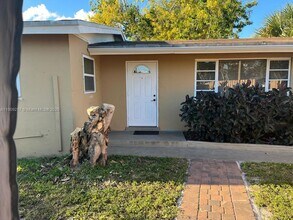 1625 NW 9th Ave in Fort Lauderdale, FL - Building Photo - Building Photo