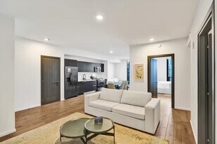 398 NE 5th St, Unit SI ID1504035P in Miami, FL - Building Photo