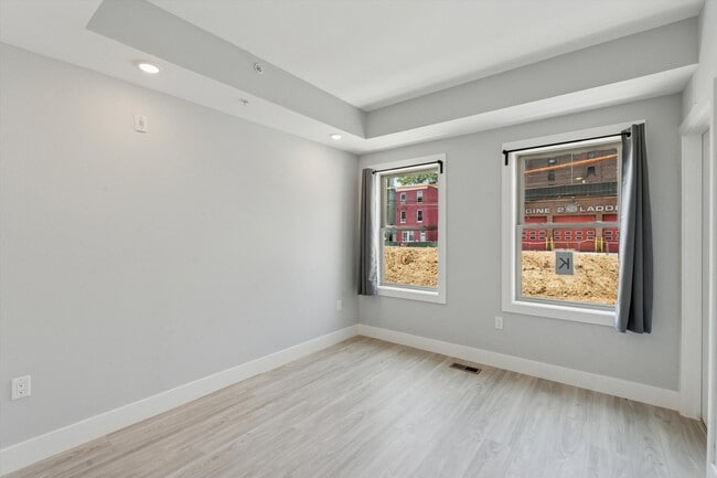 2401 N 2nd St in Philadelphia, PA - Foto de edificio - Building Photo