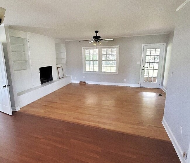 1132 Hipp Rd in Charlotte, NC - Building Photo - Building Photo