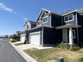 521 N 20 W in Vineyard, UT - Building Photo - Building Photo