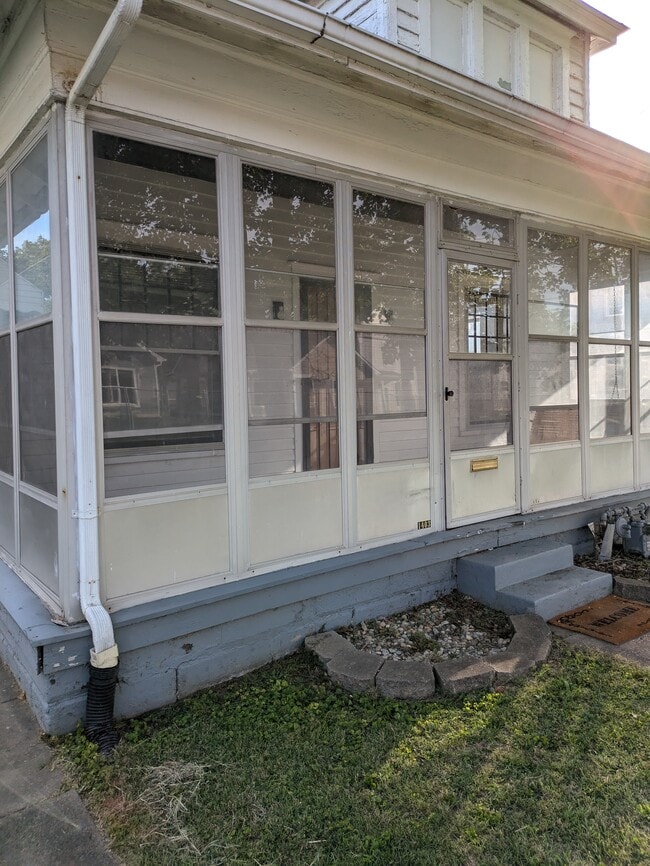 property at 1403 Beechwood Ave