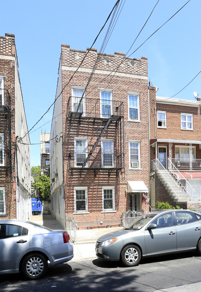 1422 Edwards Ave in Bronx, NY - Building Photo - Building Photo