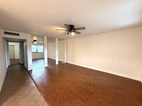 569 Monaco Way in Delray Beach, FL - Building Photo - Building Photo