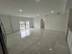 14608 SW 261st Ter in Princeton, FL - Building Photo - Building Photo