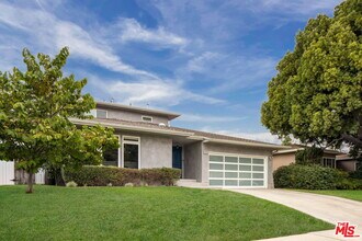 9709 Cresta Dr in Los Angeles, CA - Building Photo - Building Photo