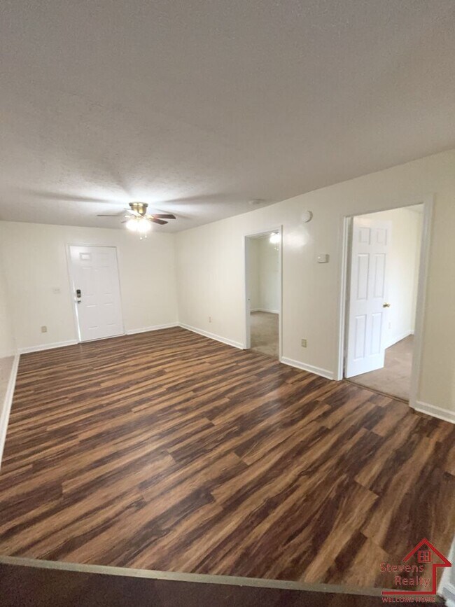 235 Dogwood Pointe Dr in McMinnville, TN - Building Photo - Building Photo