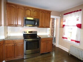 1387 Norman St in Bridgeport, CT - Building Photo - Building Photo