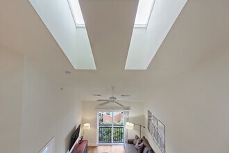 599 John Carlyle St in Alexandria, VA - Building Photo - Building Photo