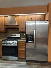 429 Monroe Ave in Findlay, OH - Building Photo - Building Photo