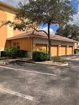 2904 Tuscan Dr in Cape Coral, FL - Building Photo