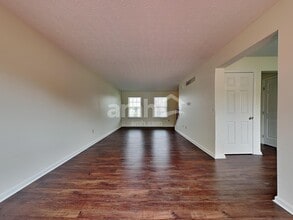 10320 Fredricksburg Rd in Independence, KY - Building Photo - Building Photo