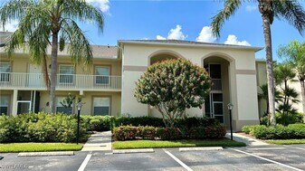 21350 Lancaster Run in Estero, FL - Building Photo