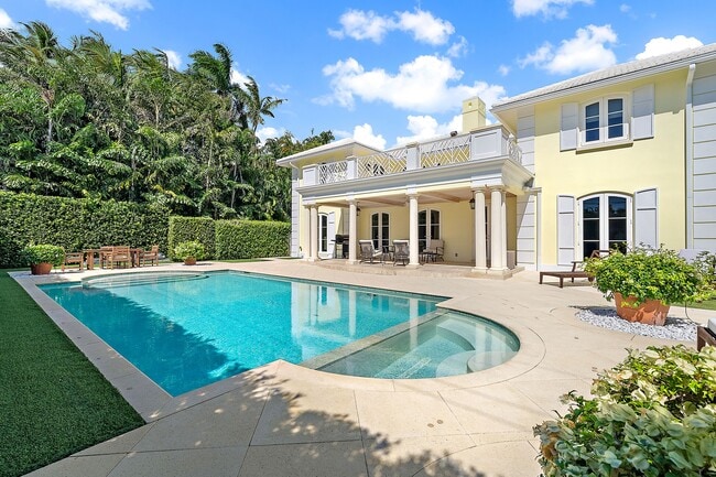 property at 210 Emerald Ln